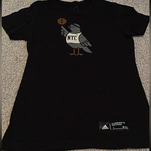 New York basketball team tee